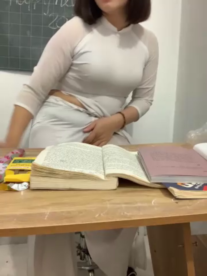 Schoolgirl_6969