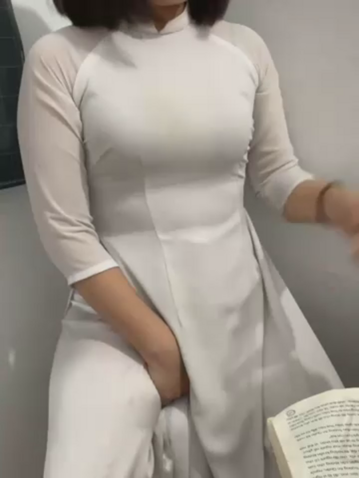 Schoolgirl_6969