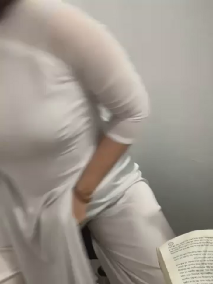 Schoolgirl_6969