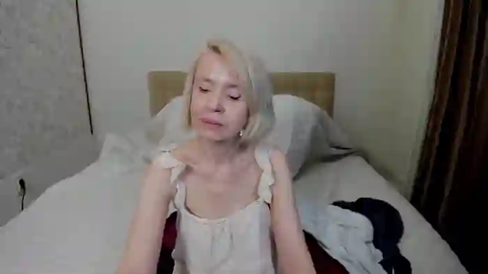 2025/01/01/stripchat-aminalive-15-30-18