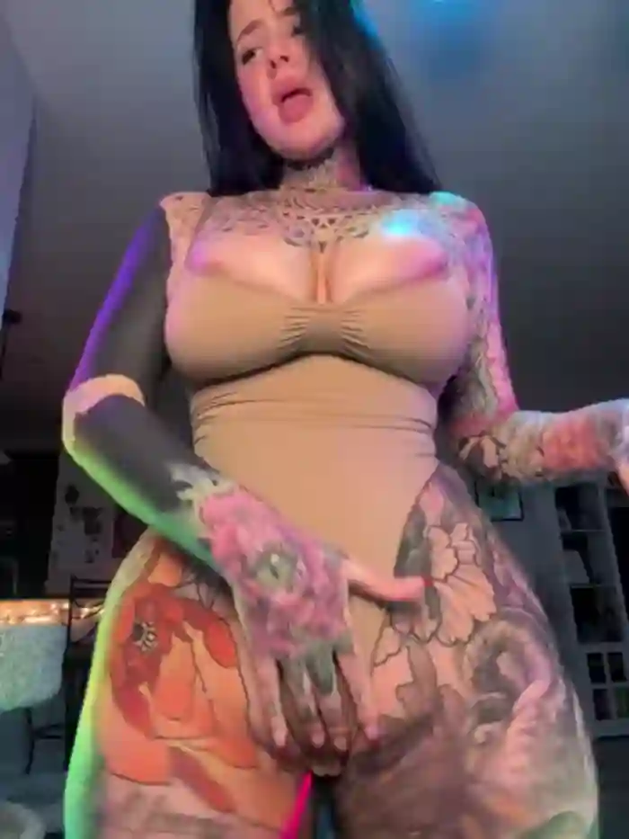 2025/01/01/stripchat-caseykey-05-11-26
