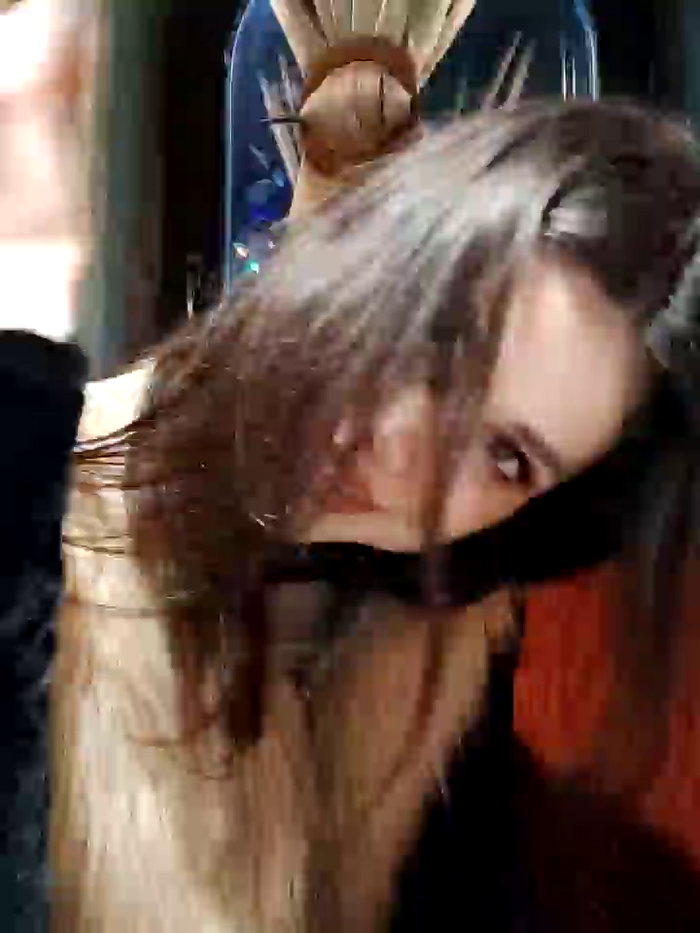 honeykissalips34