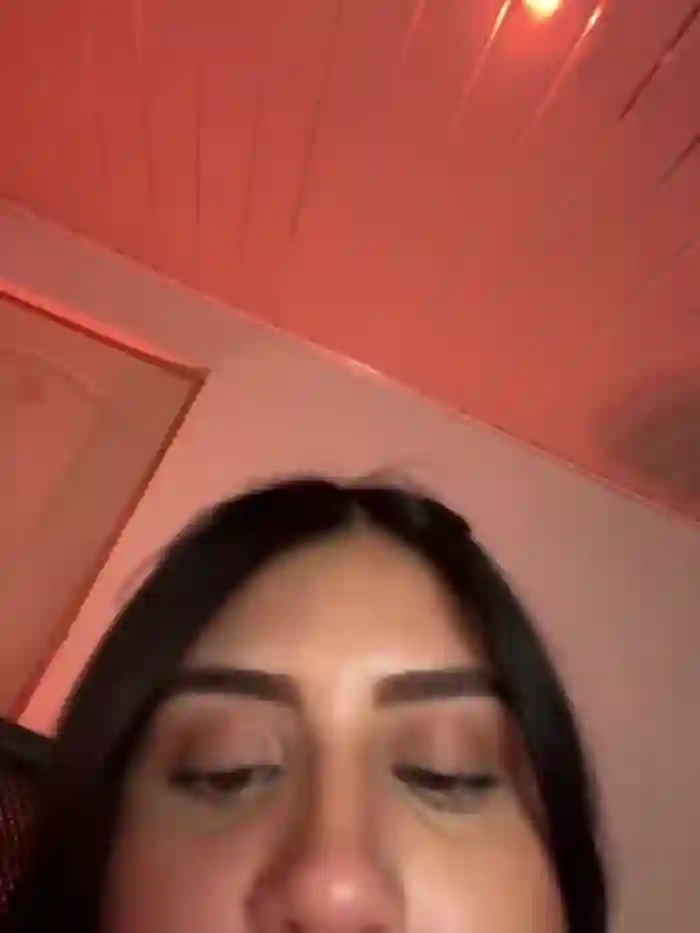 2025/01/01/stripchat-iam_ali1-02-06-08