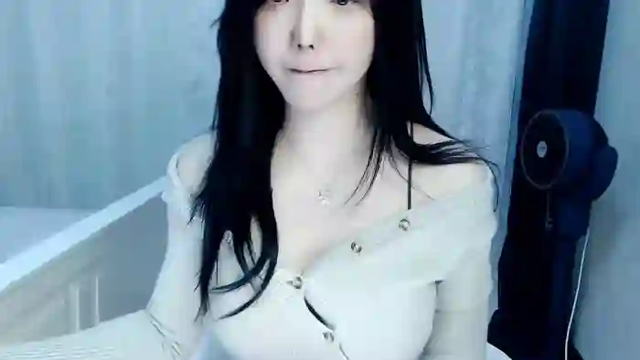 2025/01/01/stripchat-lililoveapple-12-47-16
