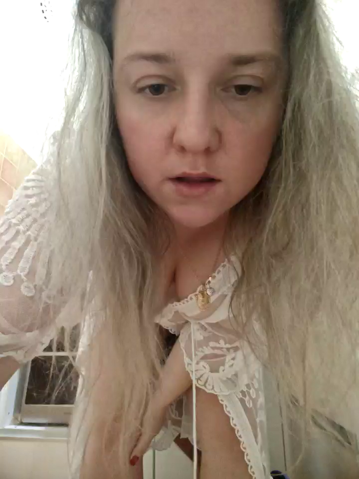 Angela99