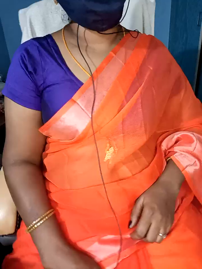 Tamil-hotwife