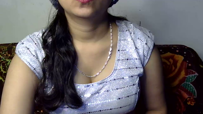naughty_preeti