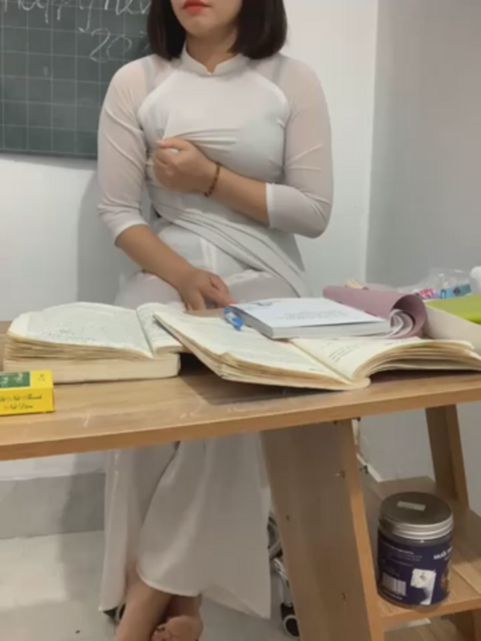 Schoolgirl_6969