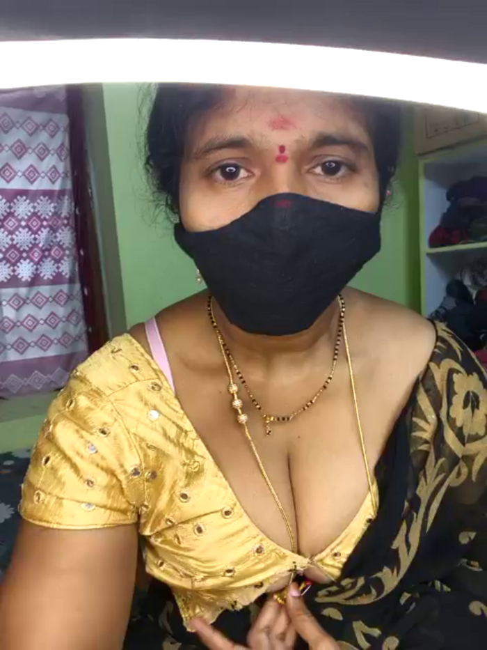 hotladyIndian1