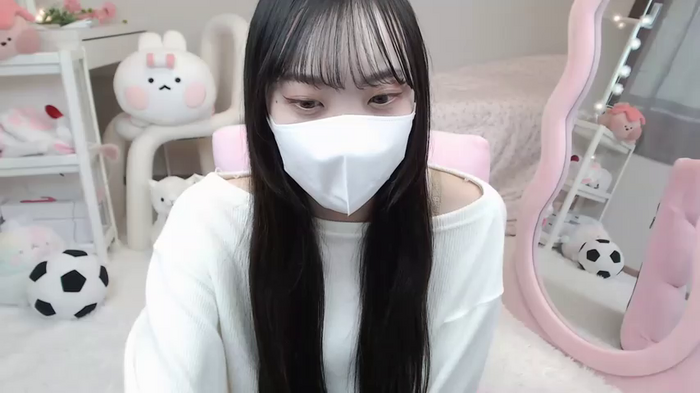 momo_room