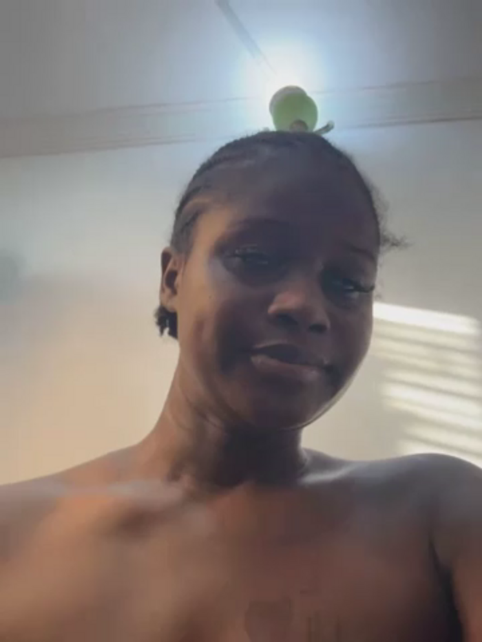 t-Booty_risky_