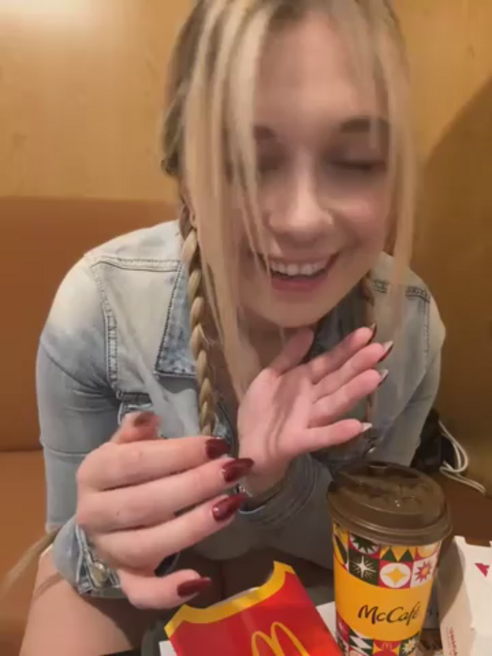 CherryAuroraa
