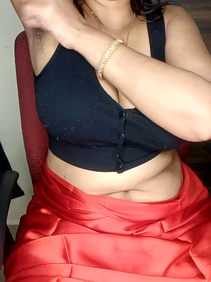 kaamuk_shweta