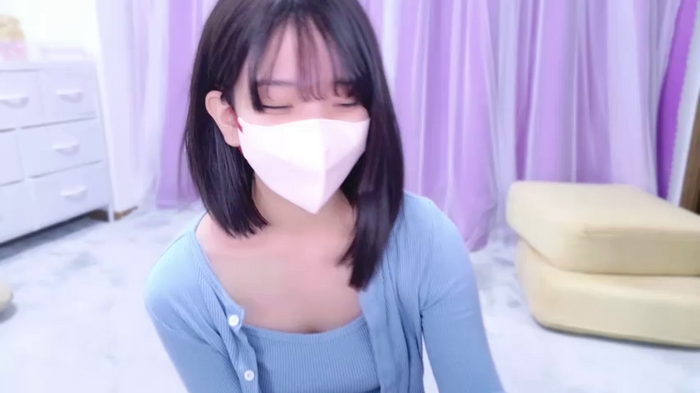 -Yuria-
