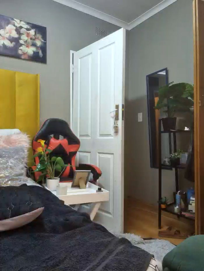 Bustygoddess32