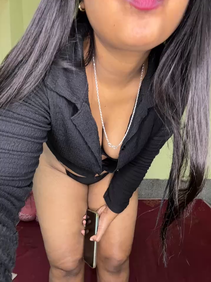 Hot-Diya21