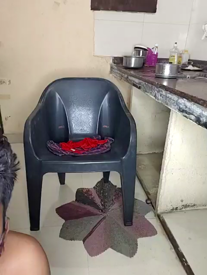 DesiRiya77