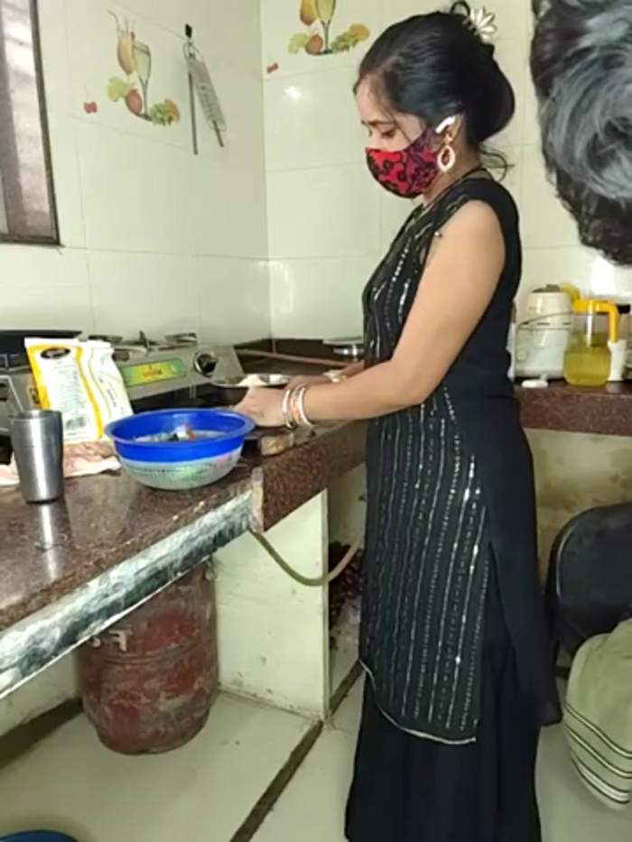 DesiRiya77