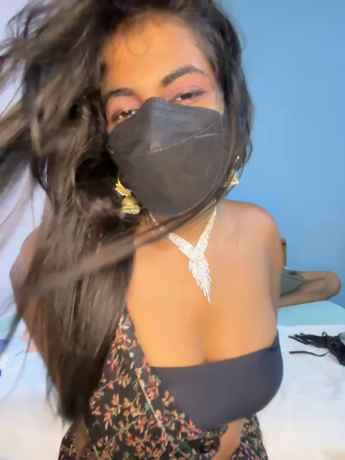 Naughty_Shashi