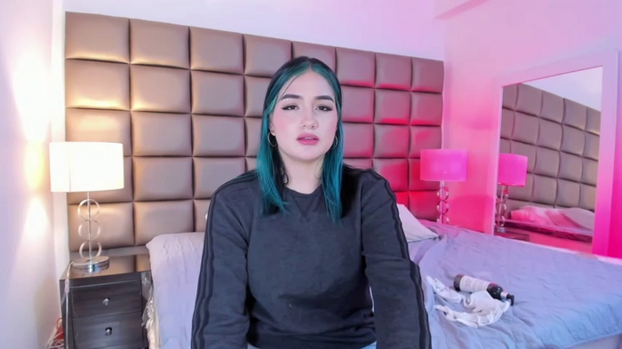 AnnyHizzle