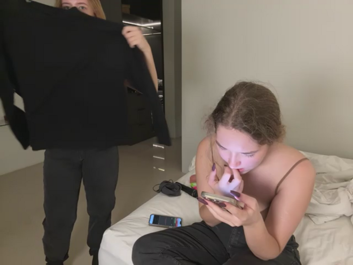 Nura_n_Sarah