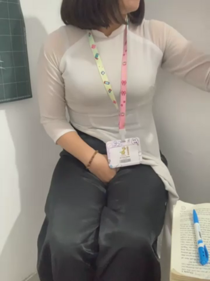 Schoolgirl_6969