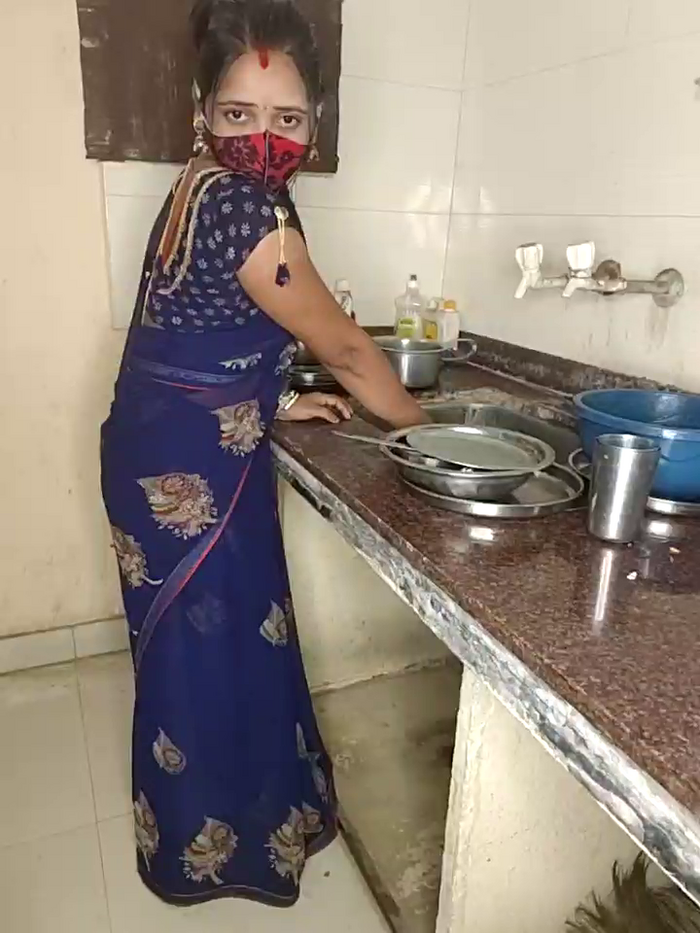 DesiRiya77