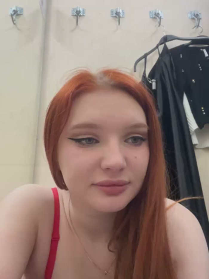 AmmyHot
