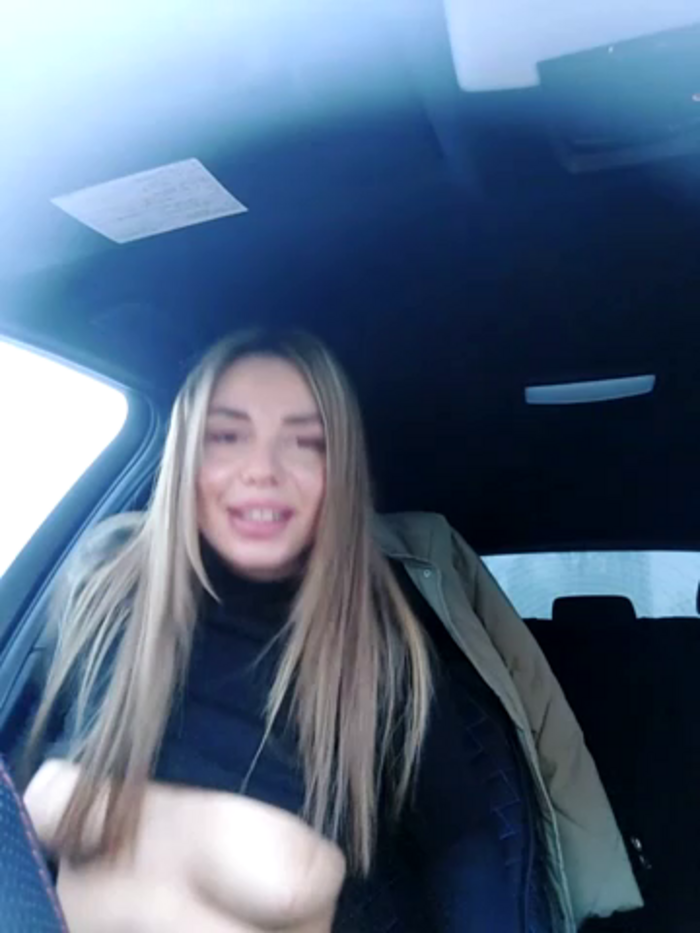 Gabriella_Hot_