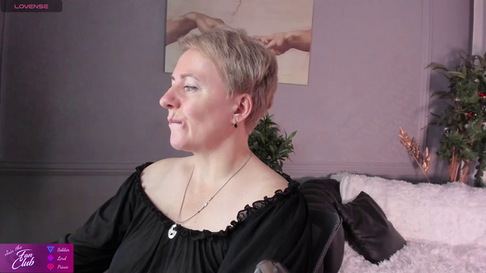 Nika_Smit