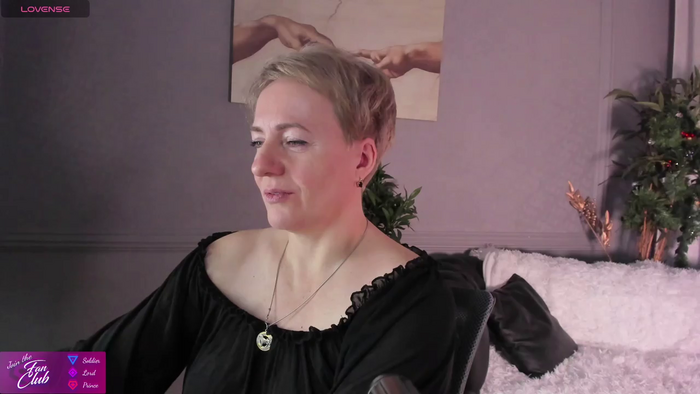 Nika_Smit