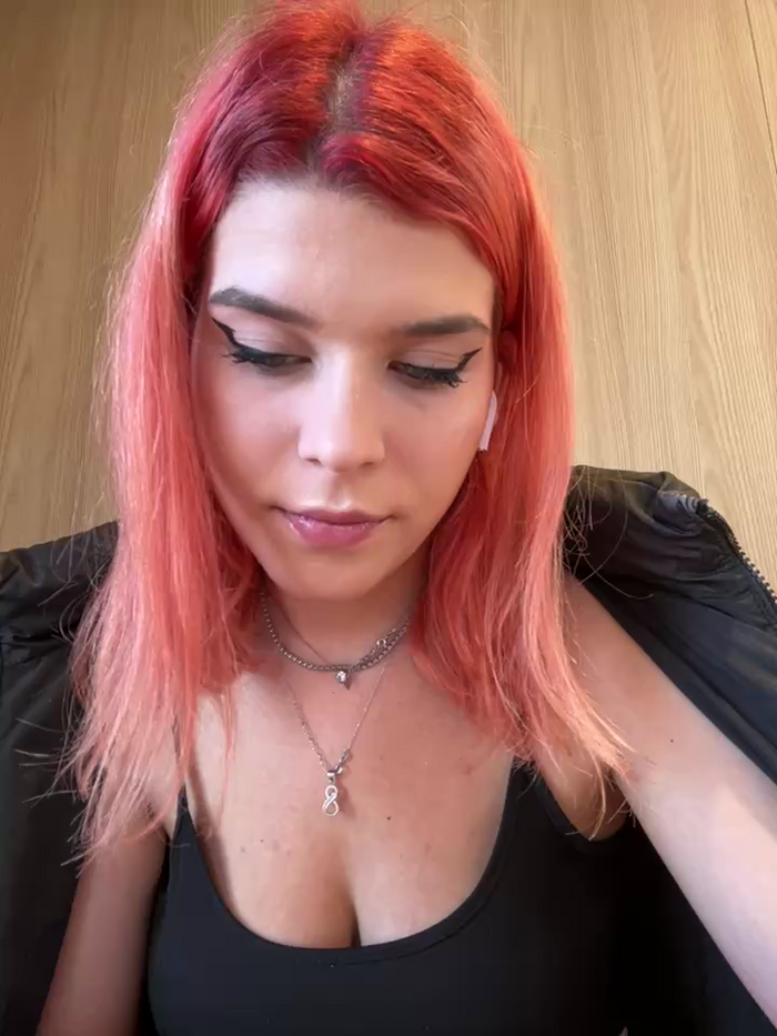 RiriRoseey