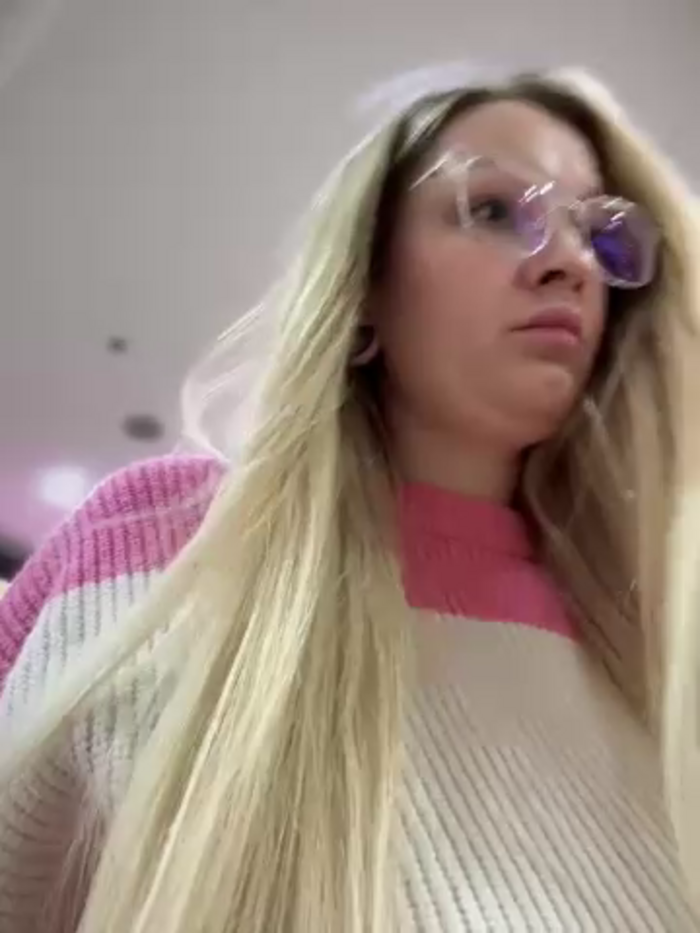 Teya_moon_