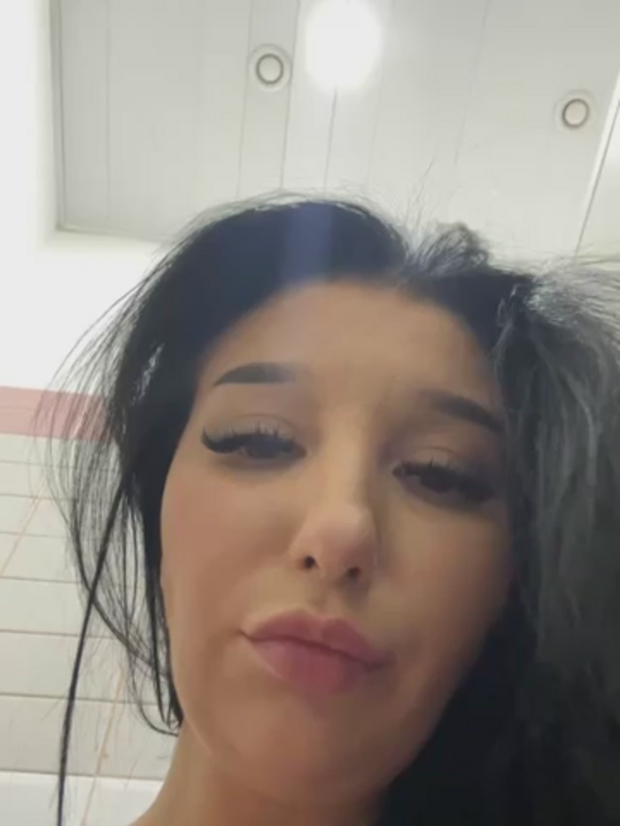 Tisha_Busty