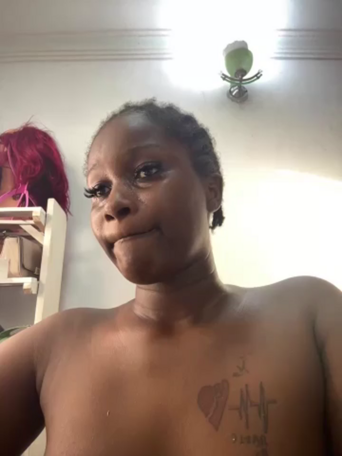 t-Booty_risky_