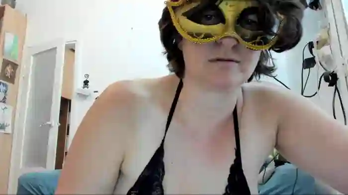 2025/01/06/stripchat-israelimilf-08-36-18