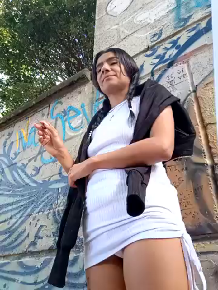 Leslly_
