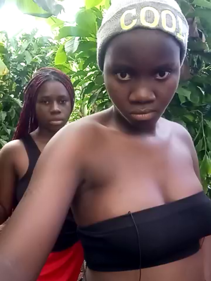 Black_juicy24