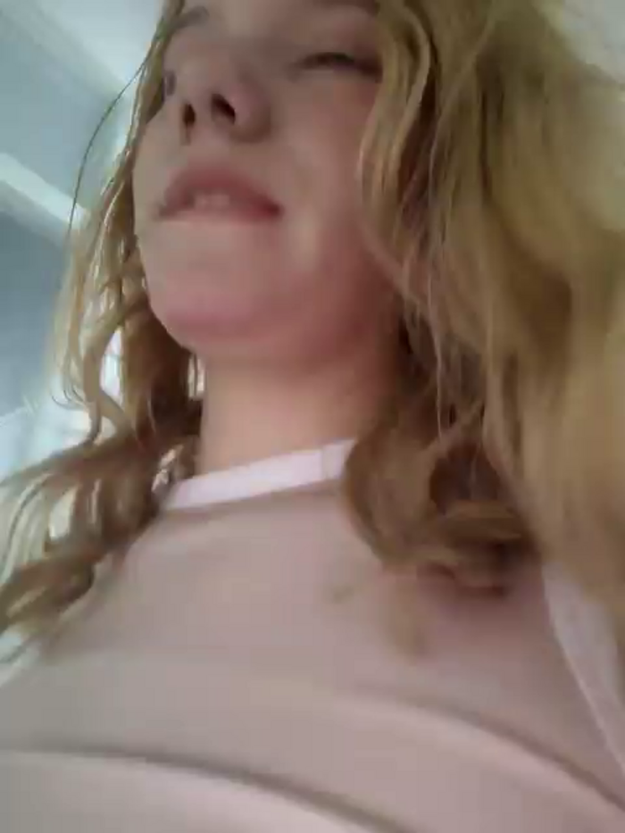 NicoleCut