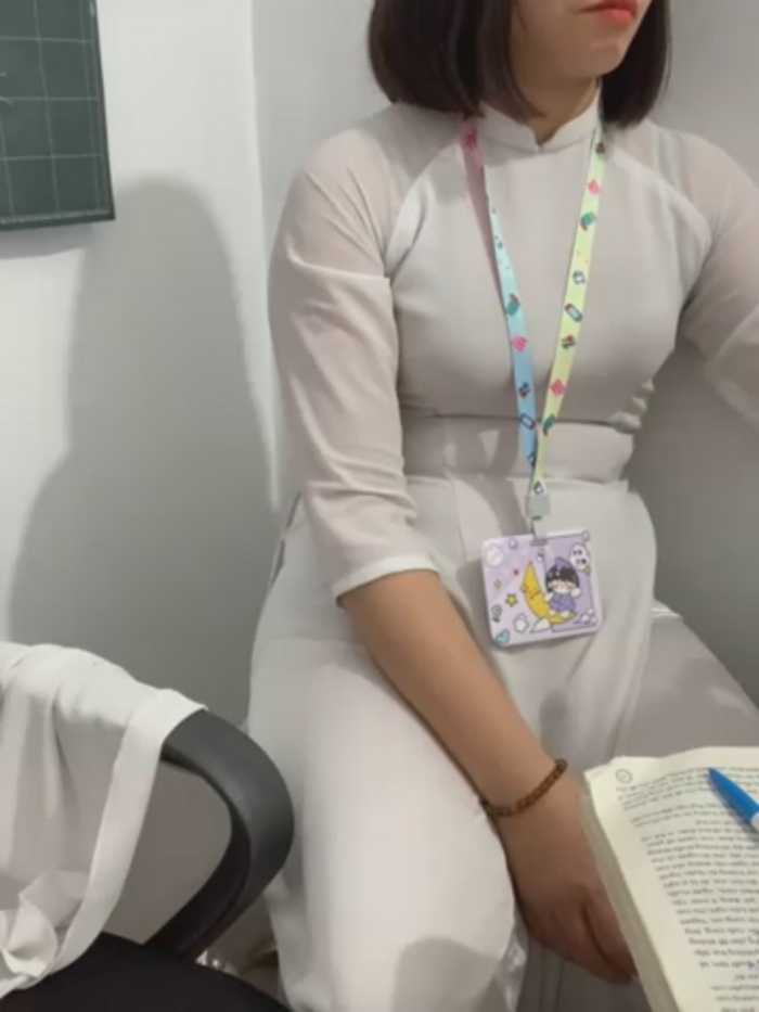 Schoolgirl_6969