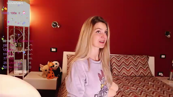 sexy_blondegirl