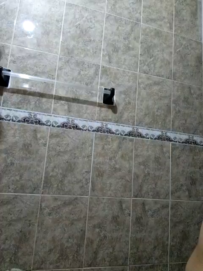 young_hot_fit