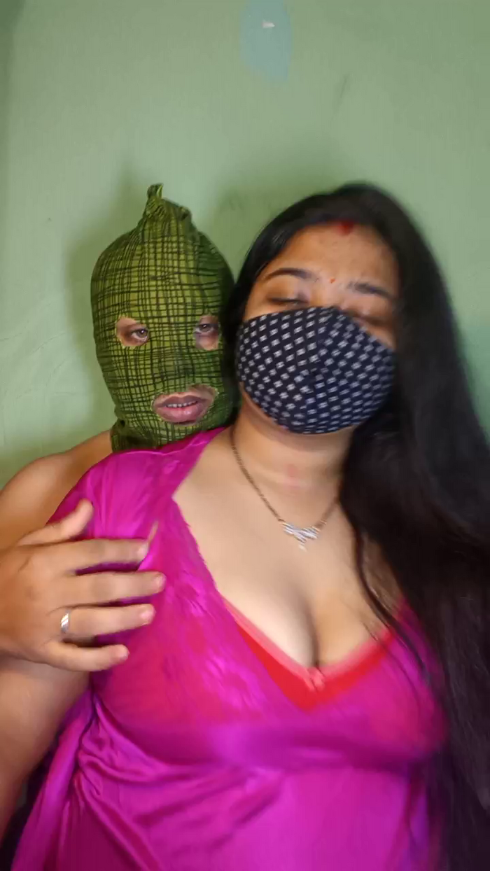 Hotty_Mona