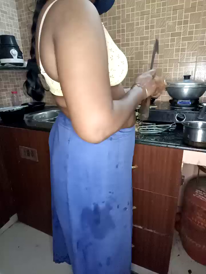 Tamil-hotwife
