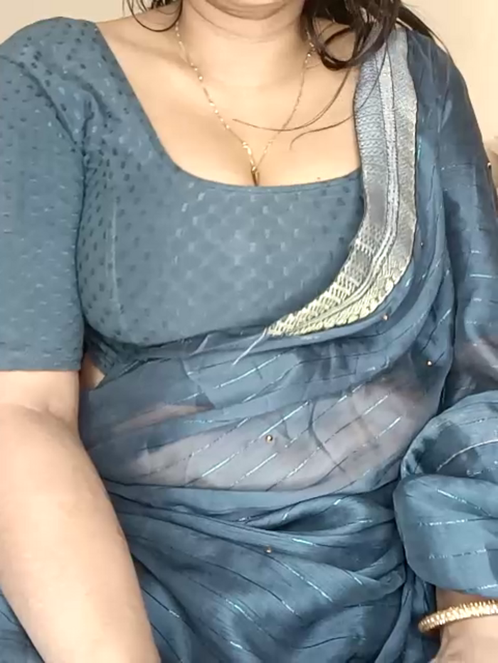 kaamuk_shweta