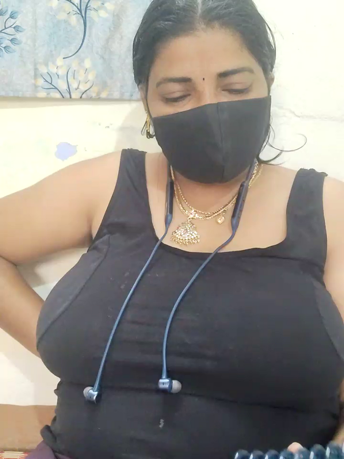 Lathika_tamil