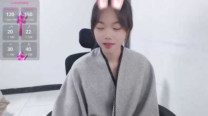 Lvy--v