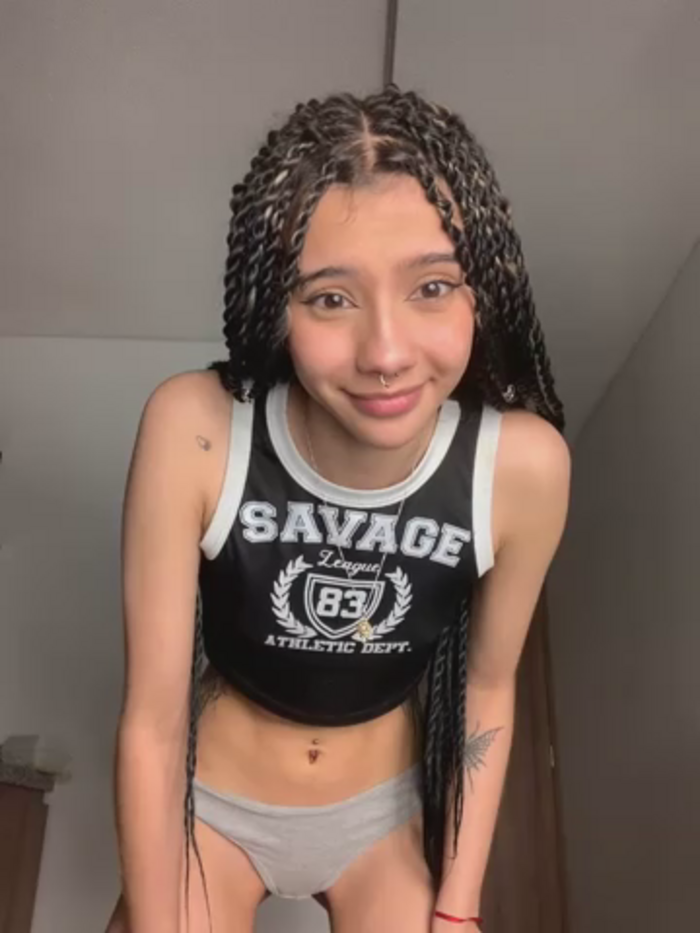 MIA_CUUTE-