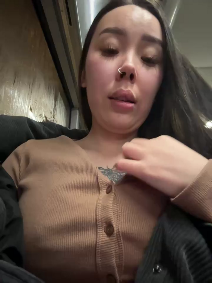 Asian_Asami
