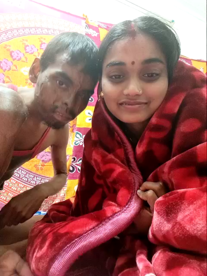 Hotbhabhi85